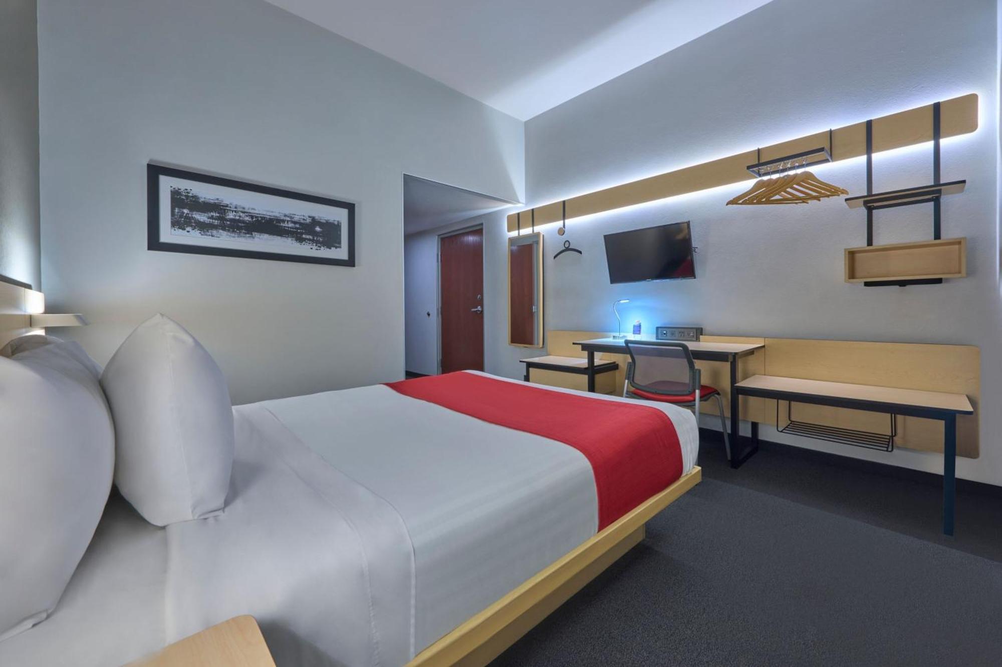 City Express By Marriott Toluca Bagian luar foto